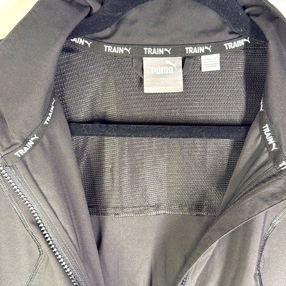Puma Train Performance/Athletic Jacket - Picture 4 of 6